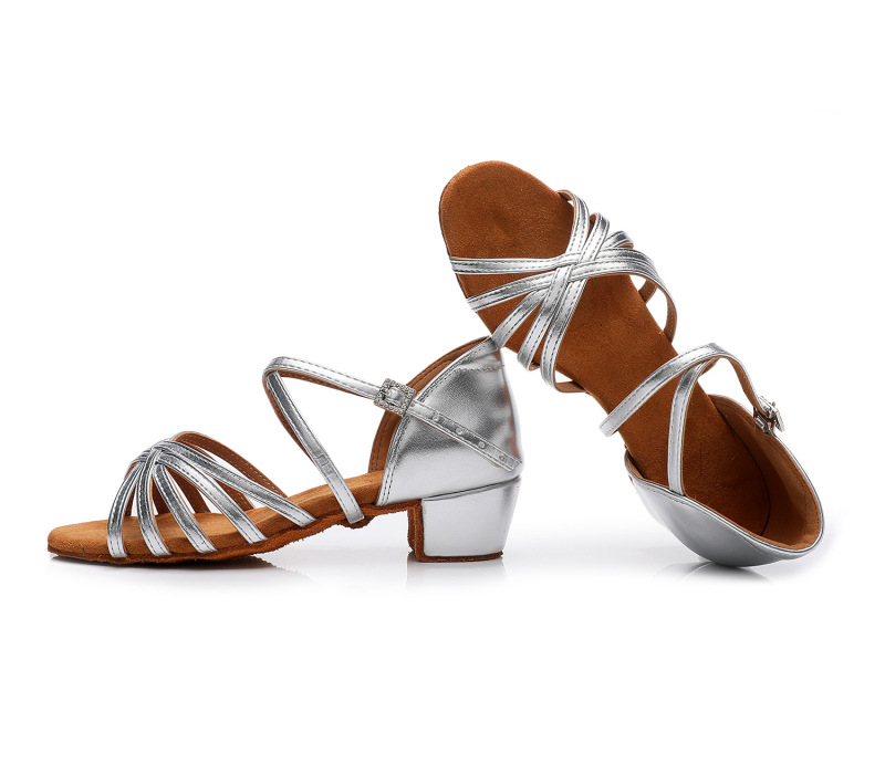 Silk shoe upper Lati Dance Shoes