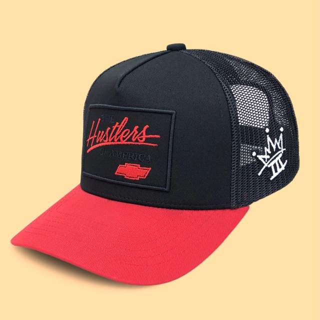 Trucker Hat - CMC-3250 ( Custom Black Red Middle Crown Badge Patch Logo 5 Panel Trucker Hat Supplier )
