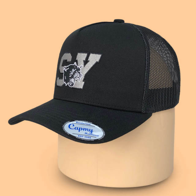 Trucker Hat - CMC-3250 ( Custom Black Red Middle Crown Badge Patch Logo 5 Panel Trucker Hat Supplier )