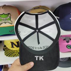 Baseball Cap - CMC-1107 (100% Cotton Off White Crown Hat Black Visor Two Tone Upside Letter 3D Embroidery Baseball Cap Manufacturer)