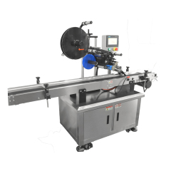 Fully automatic flat labeling machine