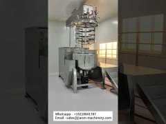Emulsifying machine