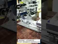 Semi-automatic flat labeling machine
