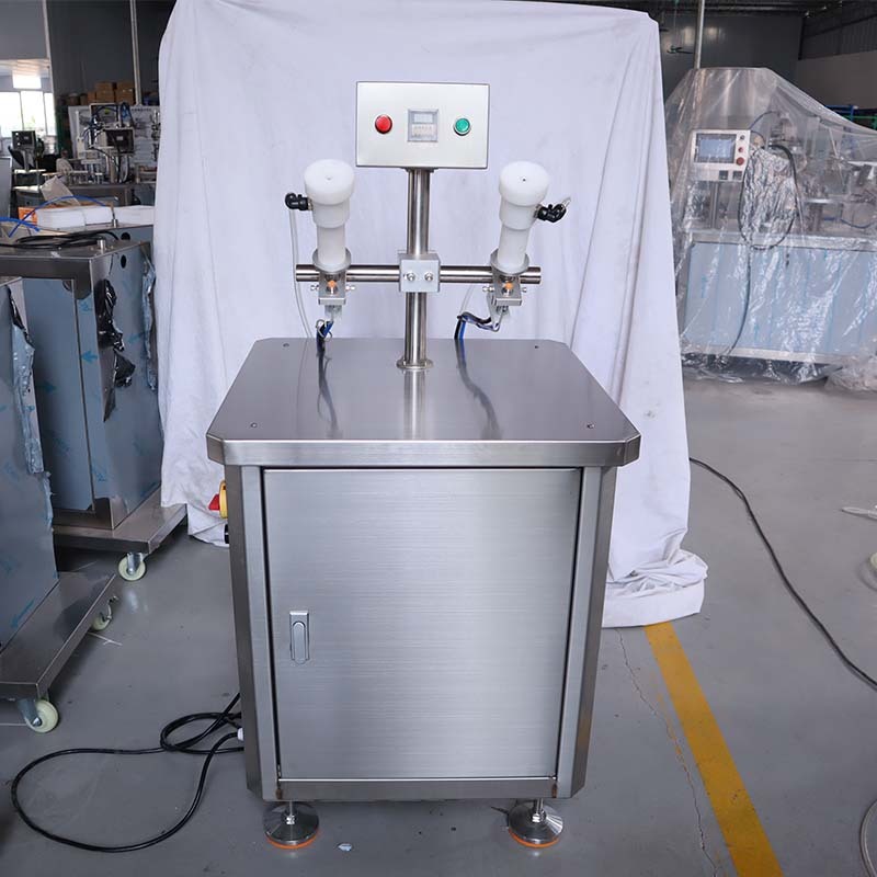 Glass bottle perfume bottle air dust removal machine