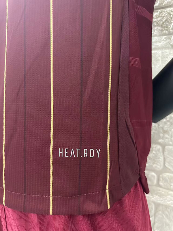 Roma 24-25 Home Jersey - Player Version