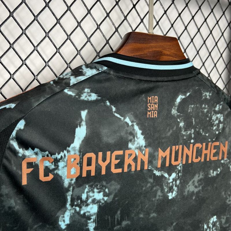 Bayern Munich 24-25 Away Jersey - Fans Version