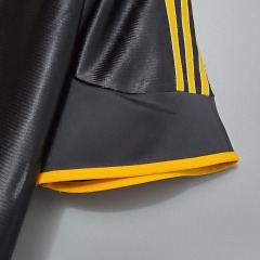 Retro Real Madrid 99-01 Away Jersey