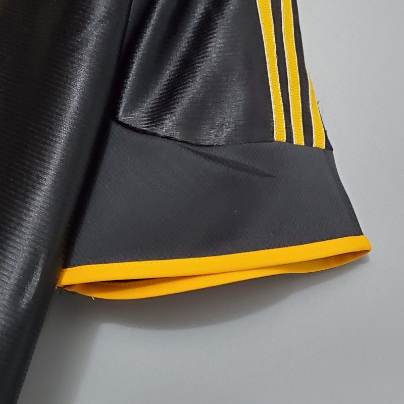 Retro Real Madrid 99-01 Away Jersey