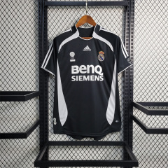 Retro Real Madrid 06-07 Away Jersey