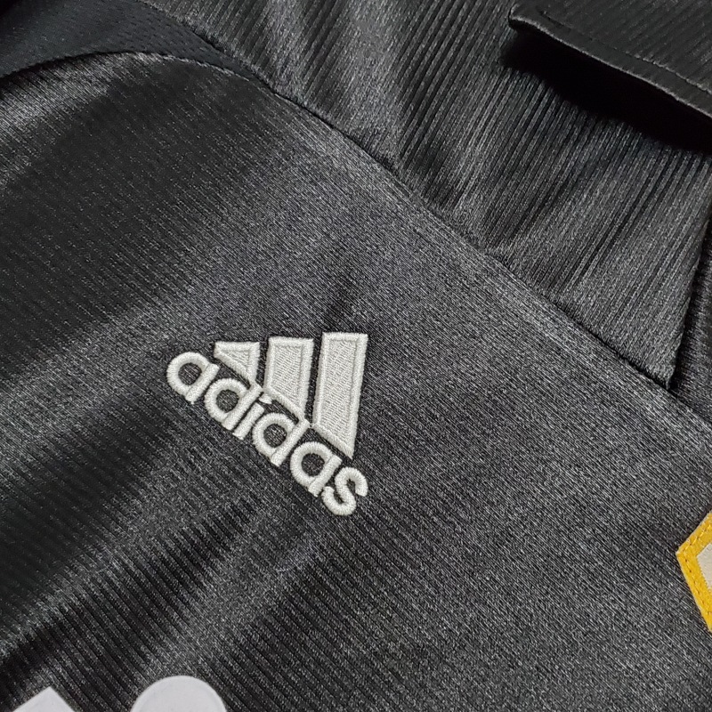 Retro Real Madrid 99-01 Away Jersey