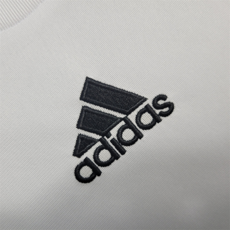 Retro Real Madrid 09-10 Home Jersey