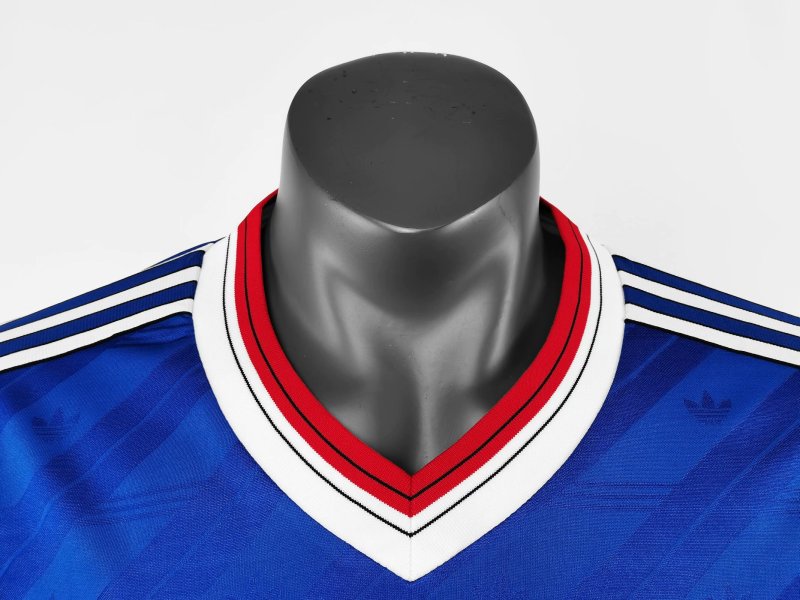 Retro Manchester United 1986 Away Jersey