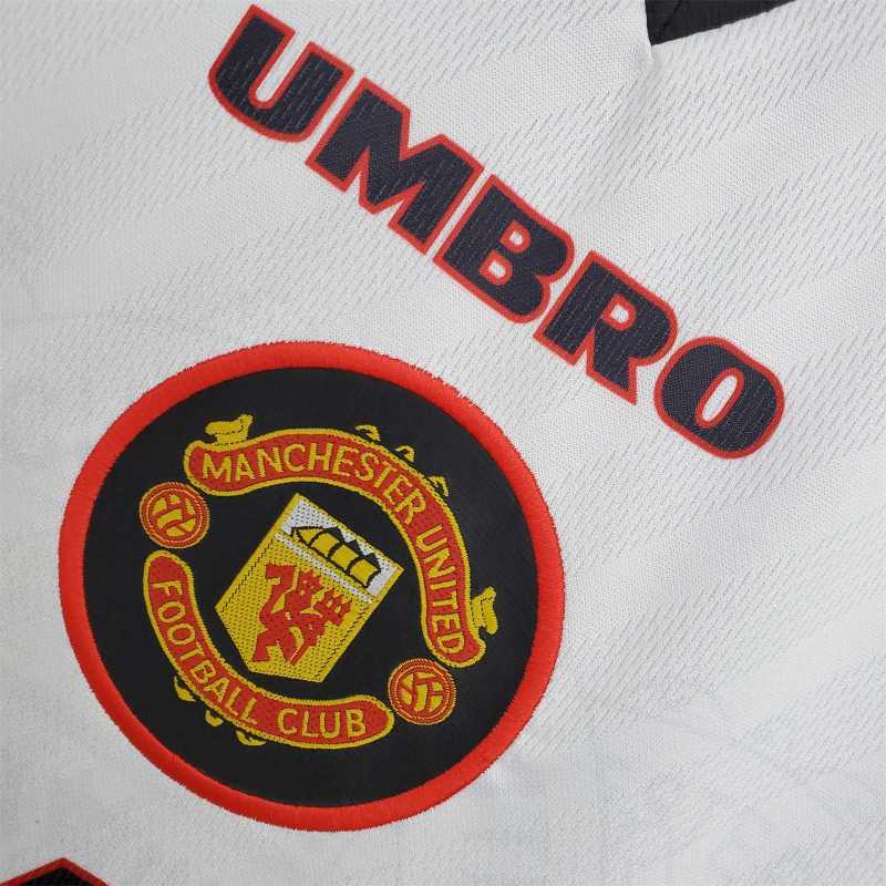 Retro Manchester United 96-97 Away Jersey