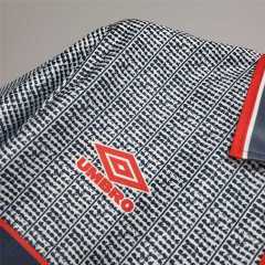 Retro Manchester United 95-96 Third Jersey