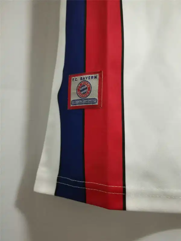 Retro Bayern Munich 95-96 Away Jersey