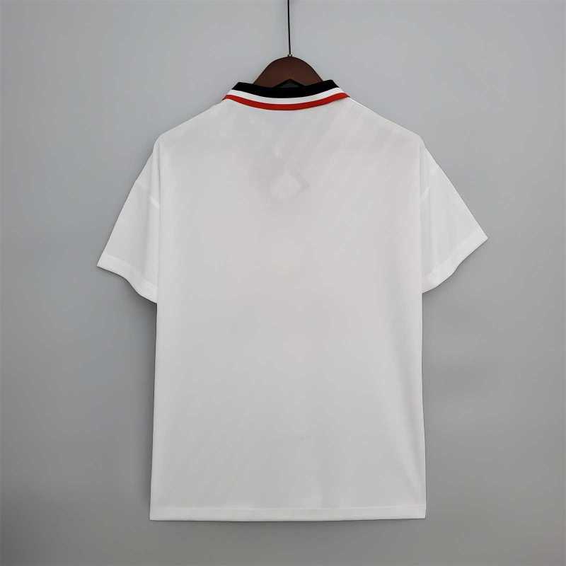 Retro Manchester United 96-97 Away Jersey