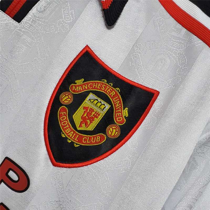 Retro Manchester United 98-99 Away Jersey