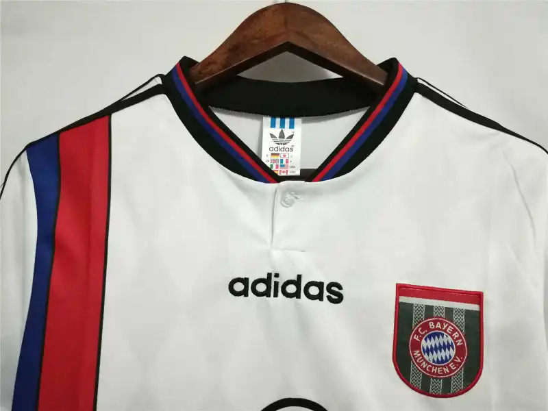 Retro Bayern Munich 95-96 Away Jersey