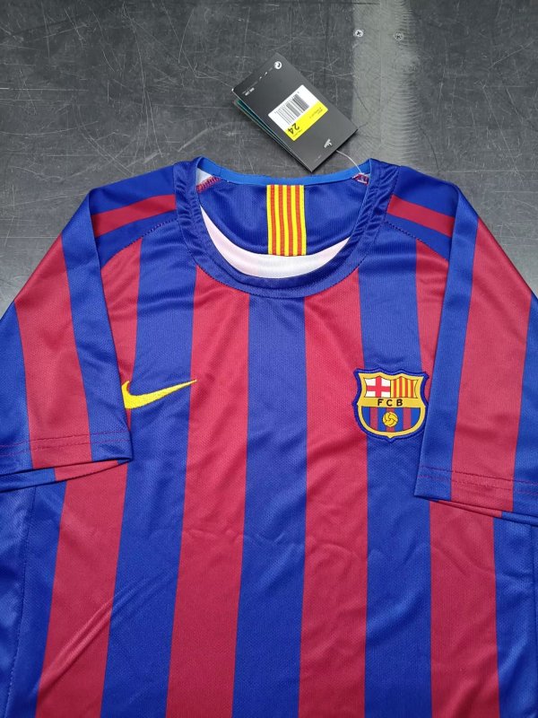 Retro Barcelona 05-06 Home Kids Jersey