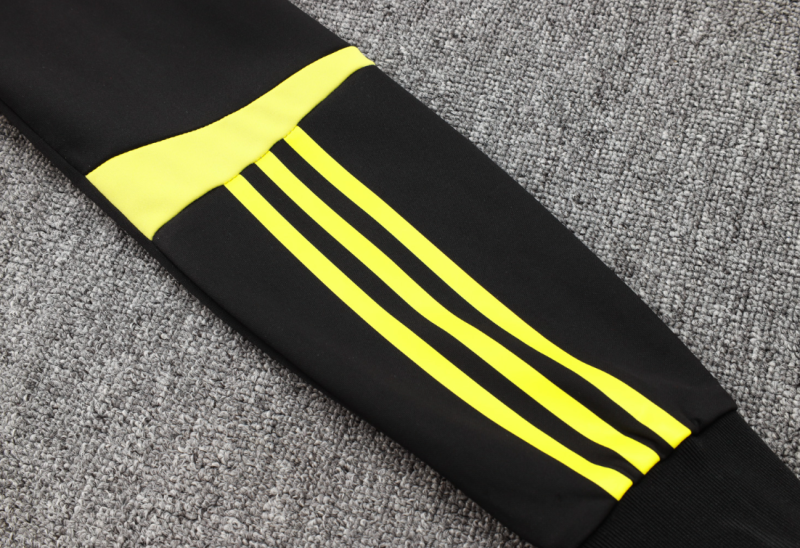 24-25 Flamengo Zipper Training Kit