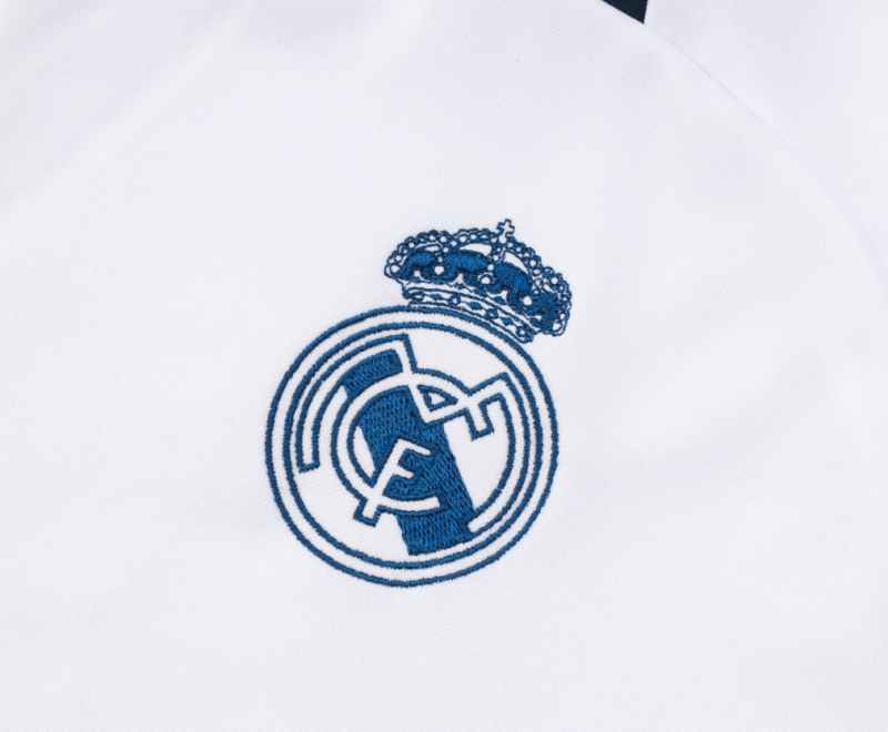 24-25 Real Madrid Zipper Training Kit