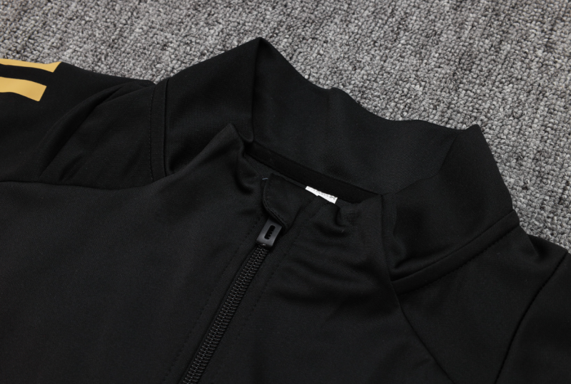 24-25 Real Madrid Zipper Training Kit