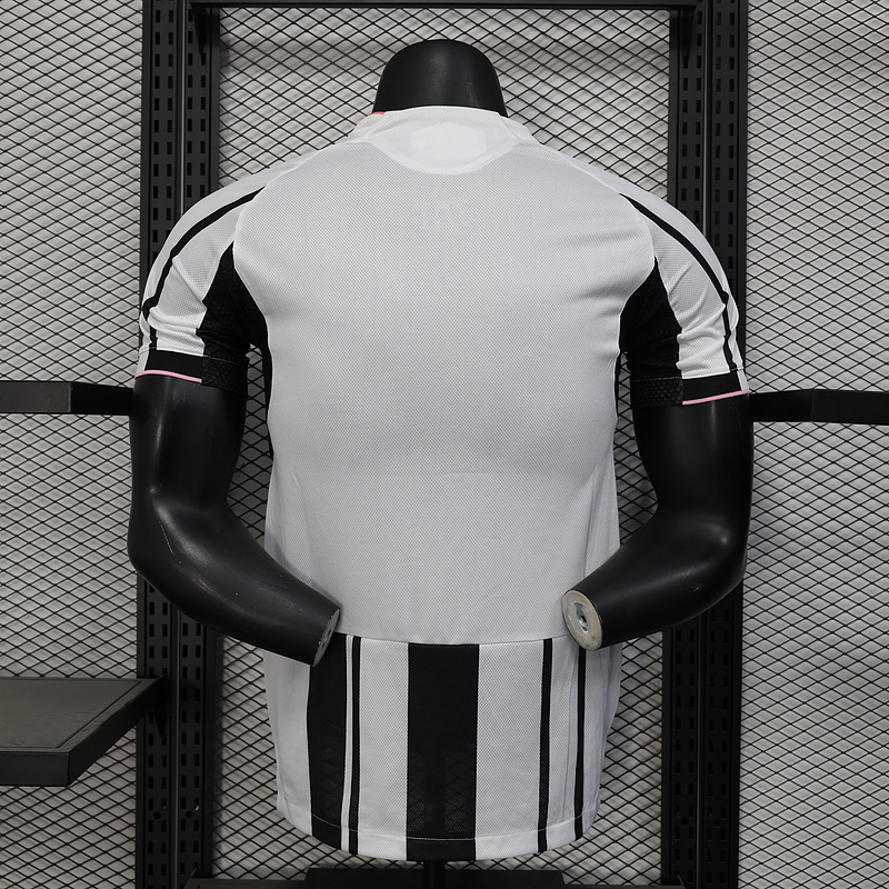Juventus 25-26 Home Jersey - Player Version