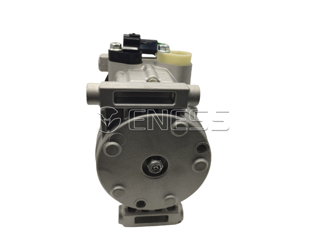 SP20 8PK For Hyundai Bus County OE:99250-58110