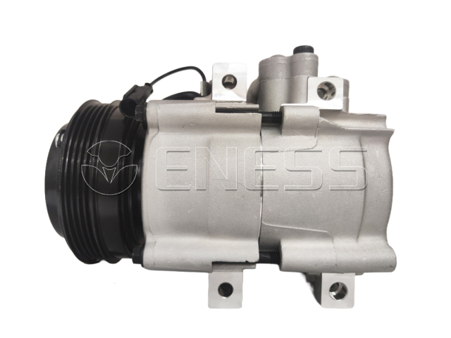 HS18 4PK  For Hyundai Terracan