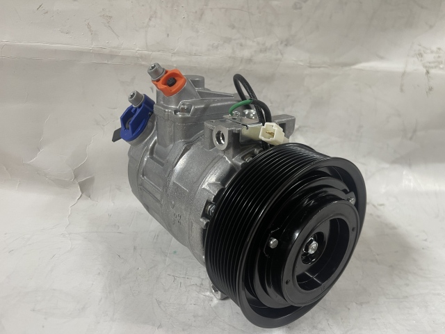 7SBU16C 9PK 131MM For Mercedes-Benz AXOR 2002- OE:A4572300111