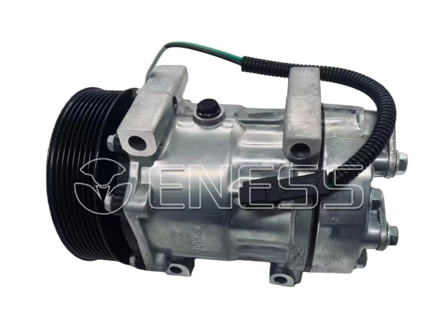 7H15 8PK 135MM For VOLVO 360