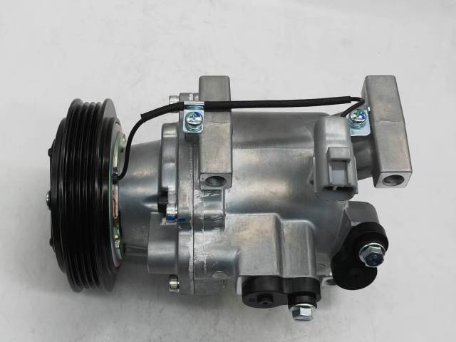 For Toyota Corolla E12 2.0