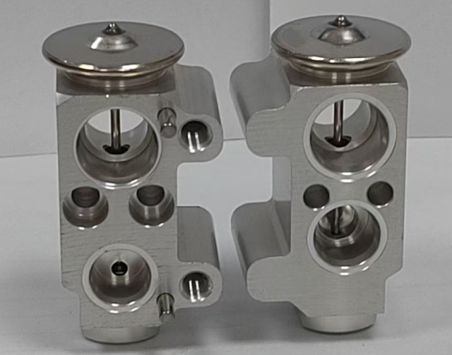 BMW (E60) Expansion Valve