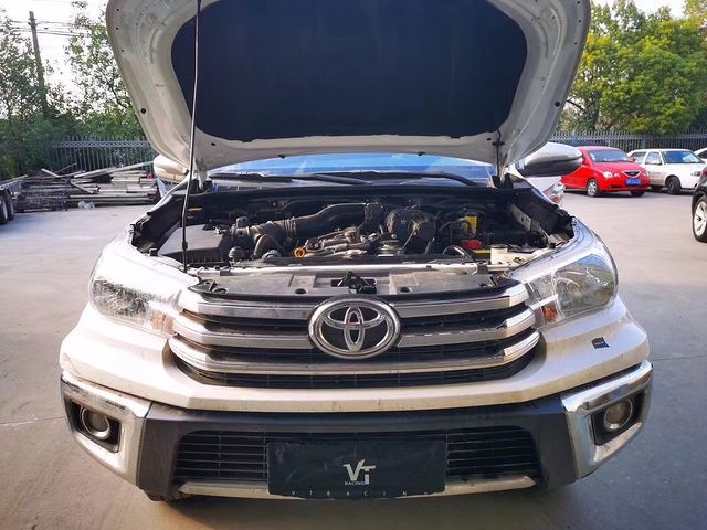Hilux 2.7 VT Supercharger kit