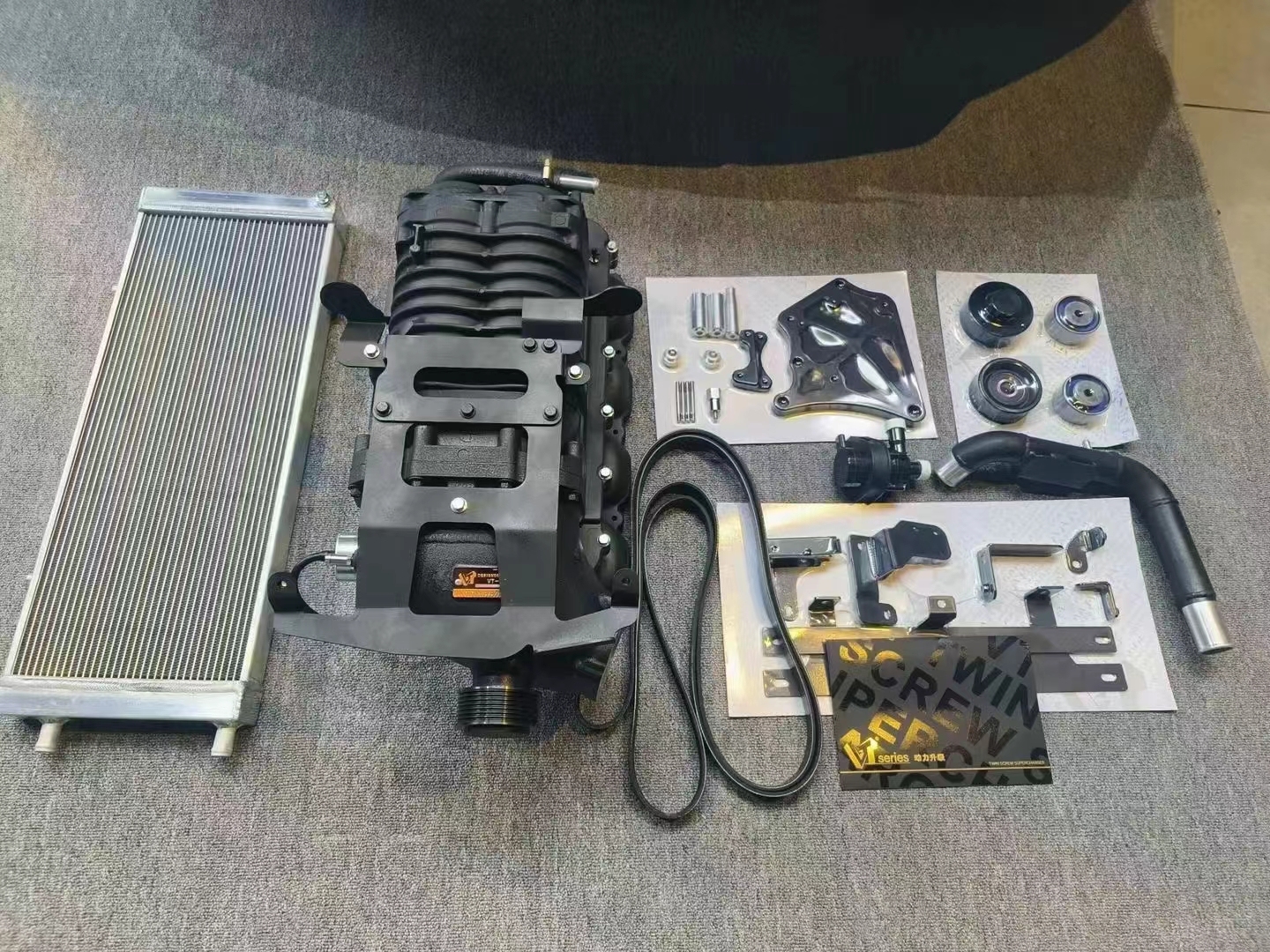 Nissan Patrol Y62 5.6L / Infiniti QX80 5.6L VK56 VT Supercharger kit