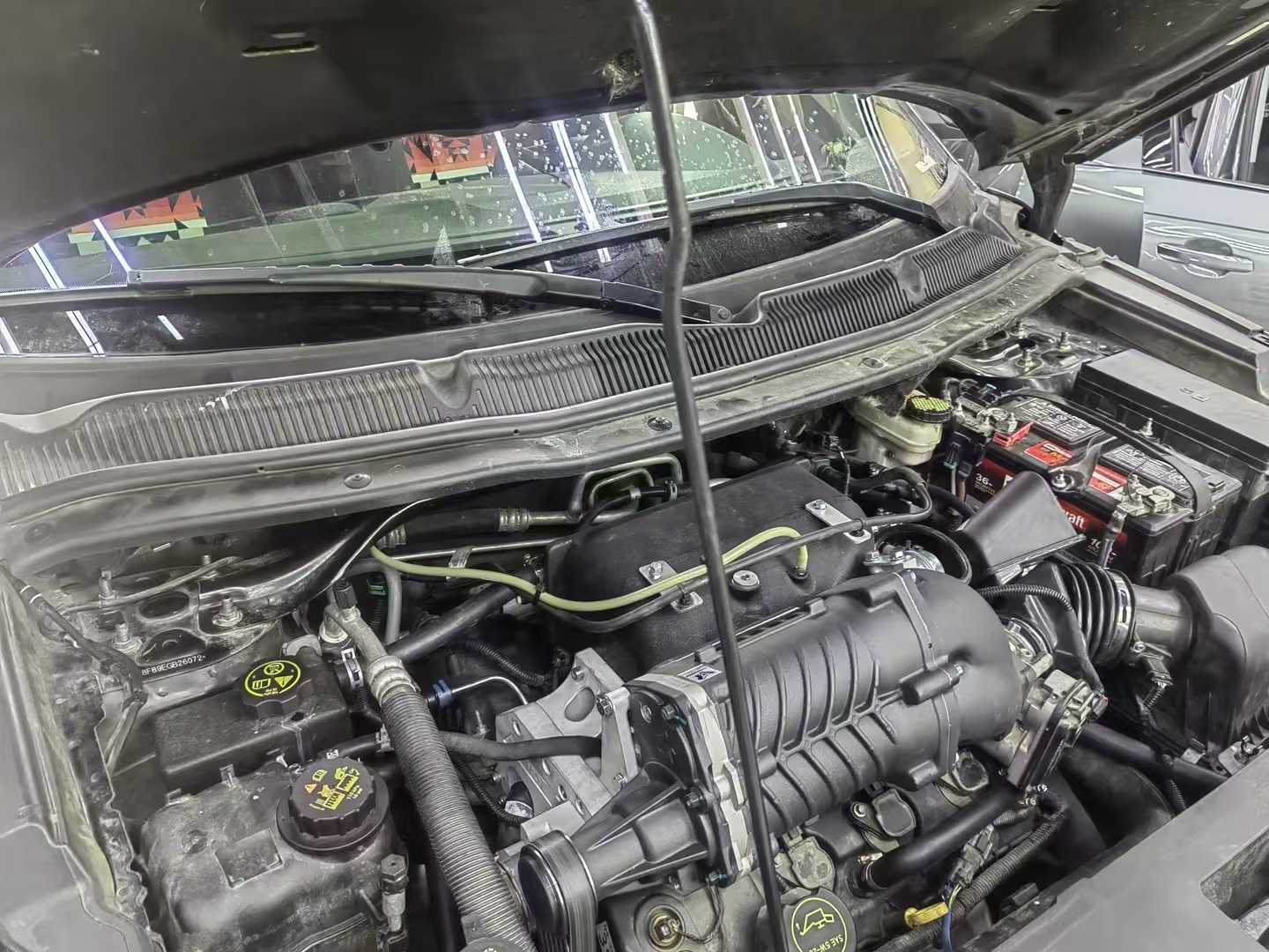 Ford Explorer 3.5L V6 VT Supercharger Kit VT Superchargers