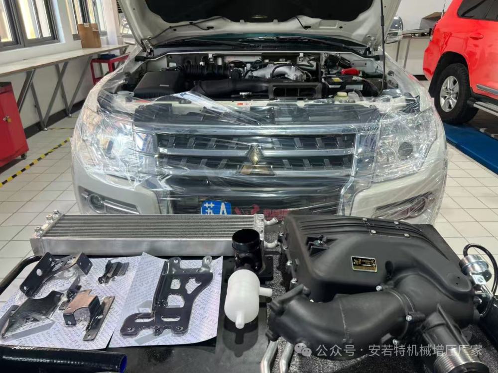 Mitsubishi Pajero V93 V83 3.0L V93 6G72 VT Supercharger kits