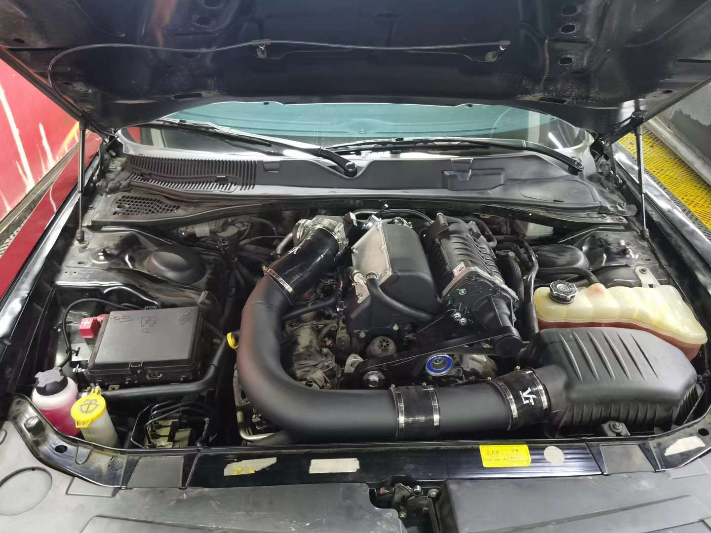 Dodge Challenger/Charger 3.6L V6 VT Supercharger kit