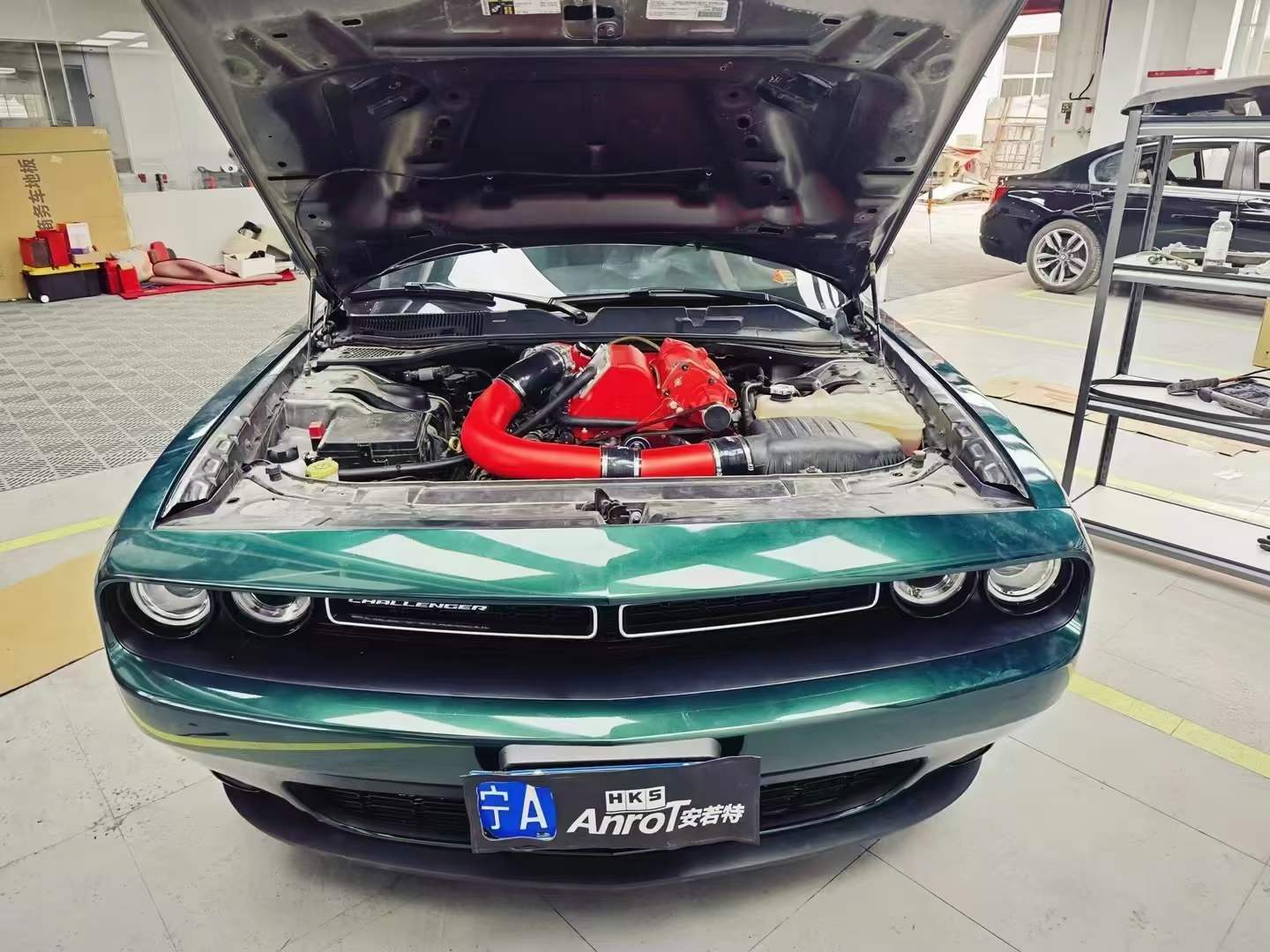 VT Supercharger kits for Dodge Challenger 3.6L V6 Pentastar
