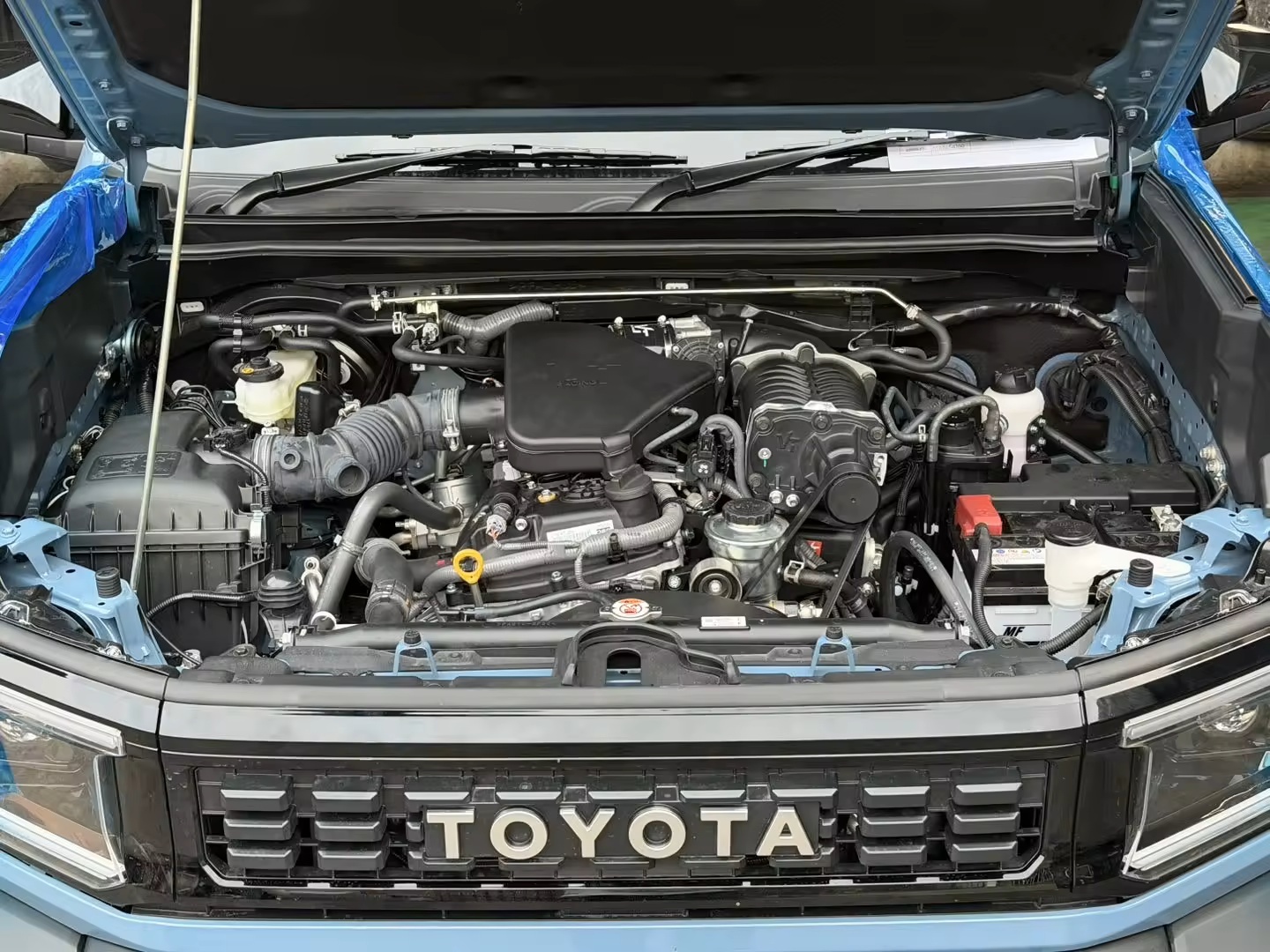 Toyota FJ Cruiser 2.7L 2TR-FE VT Supercharger Kit | 40% More Power