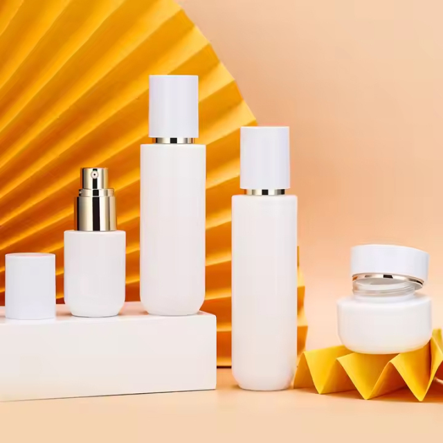cosmetic packaging set glass lotion bottle