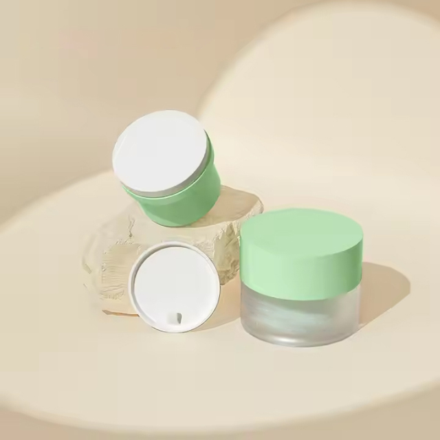 Plastic Cosmetic Jars Round Skincare Jars