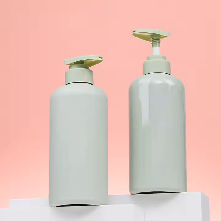 High-quality Big Shampoo and Conditioner Bottles