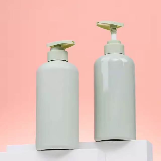 High-quality Big Shampoo and Conditioner Bottles