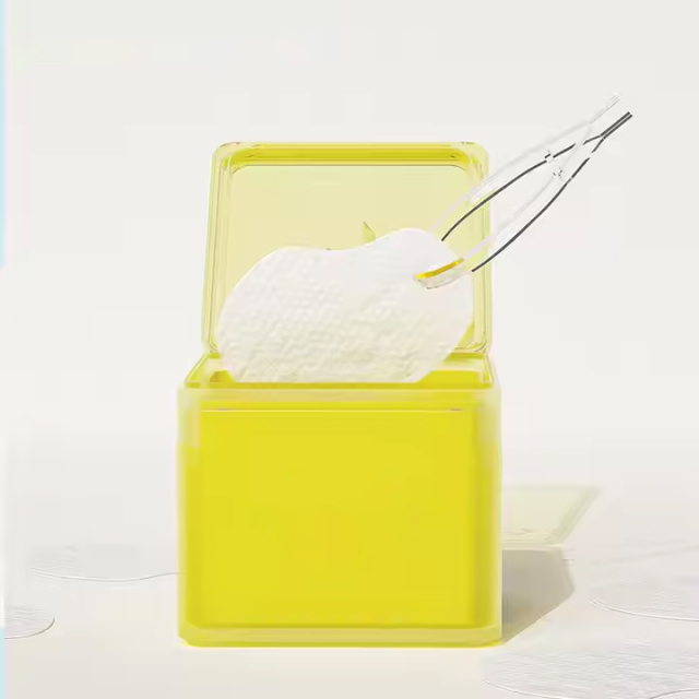 300ml Cotton Pads Jar with Tweezer Plastic Square Cotton Pads Jar