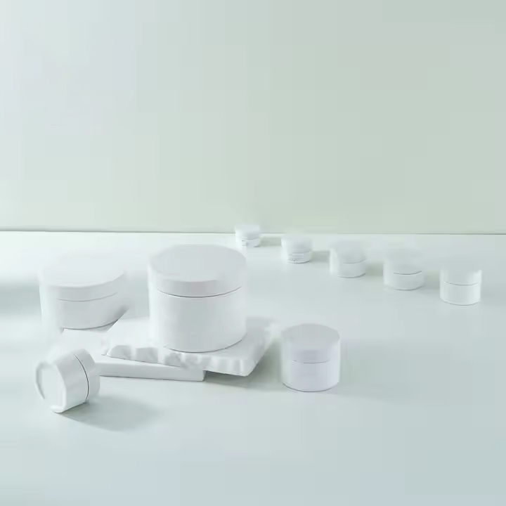 White Thick Wall Cream Jar Body Scrub Cosmetic Container