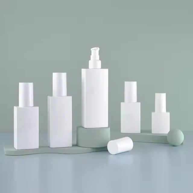 Plastic Cosmetic Oil Pump Bottle Lotion Spray Pump Bottles