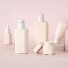Cosmetic mist spray bottles containers and packaging for Skincare