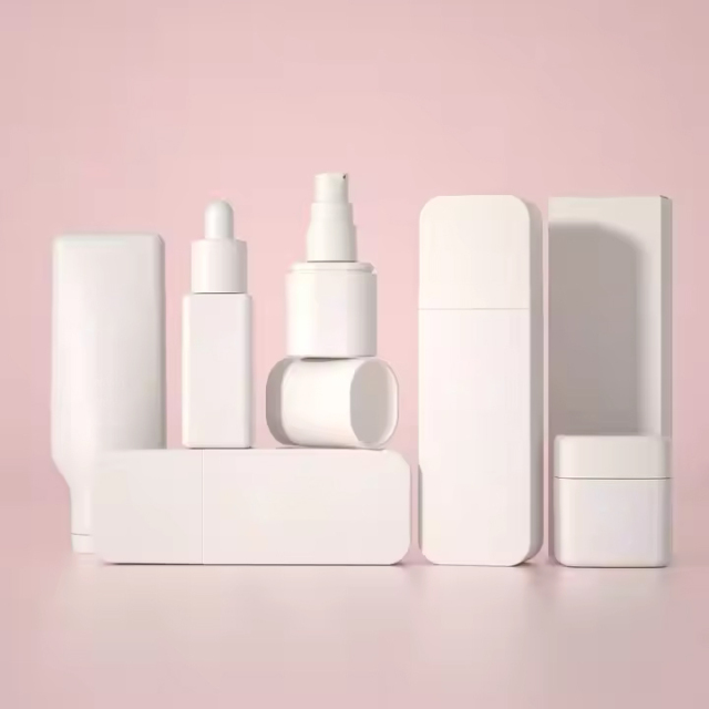 Cosmetic mist spray bottles containers and packaging for Skincare