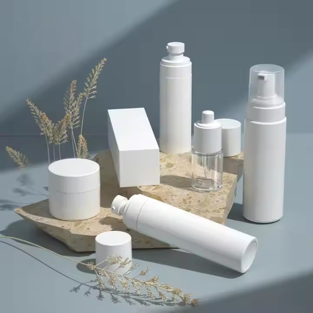PE Foam Bottles 100ml 150ml Cosmetic Foaming Pump Bottle